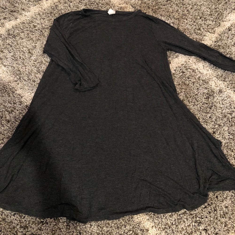 Honey & Lace Grey Swing Dress